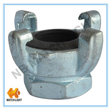 U. S. Type Malleable Iron Chicago Coupling-Four Lug Female Ends